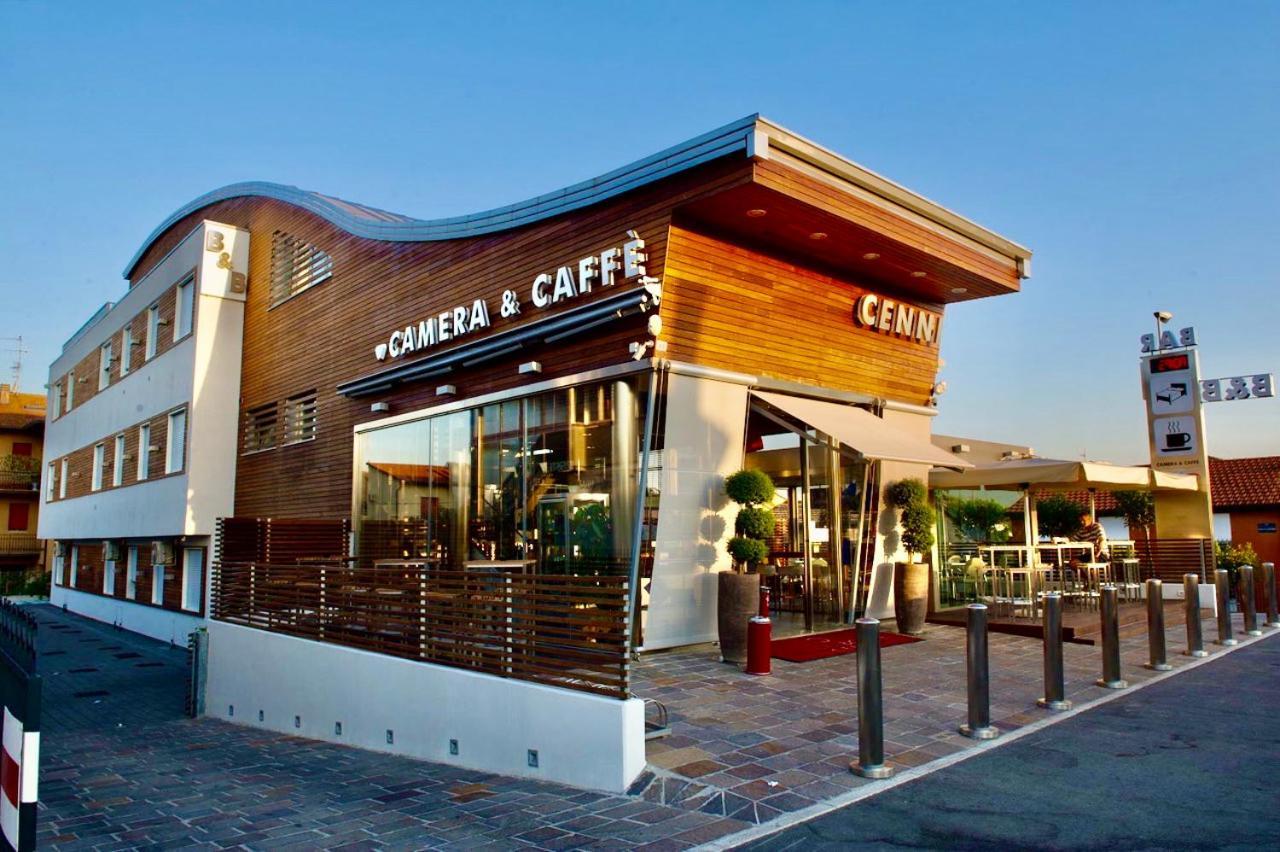 Camera & Caffe Cenni Borgo Fosso Ghiaia Exteriér fotografie